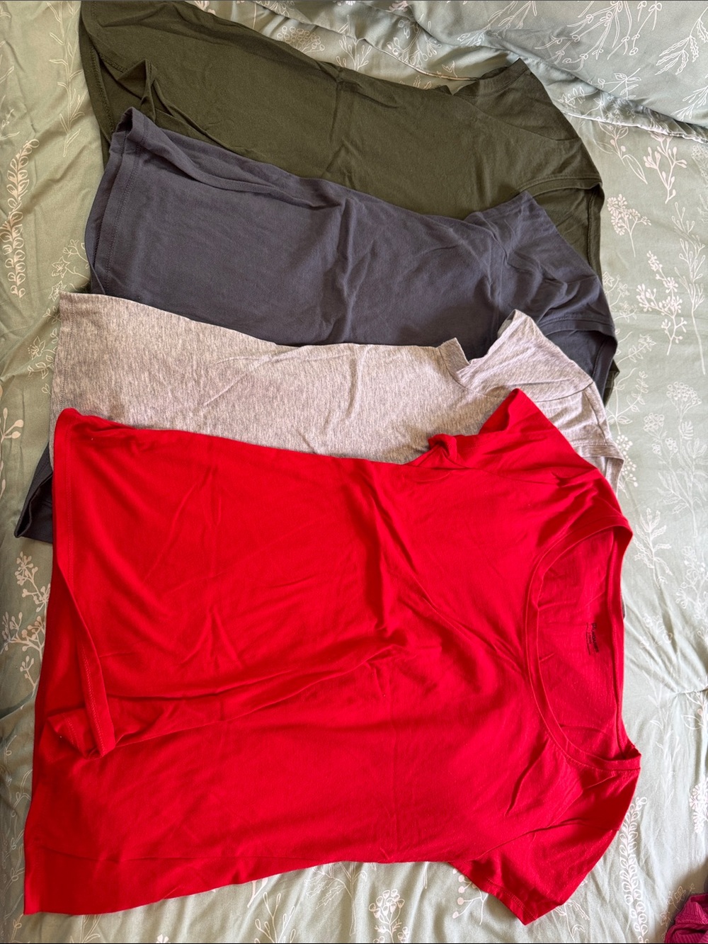 4 pack of No Boundaries Short Sleeve Tees - Red, Gray, Blue, Olive green